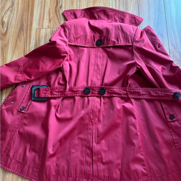 “SOLD” Red Trench Coat with a belt - Picture 4 of 7